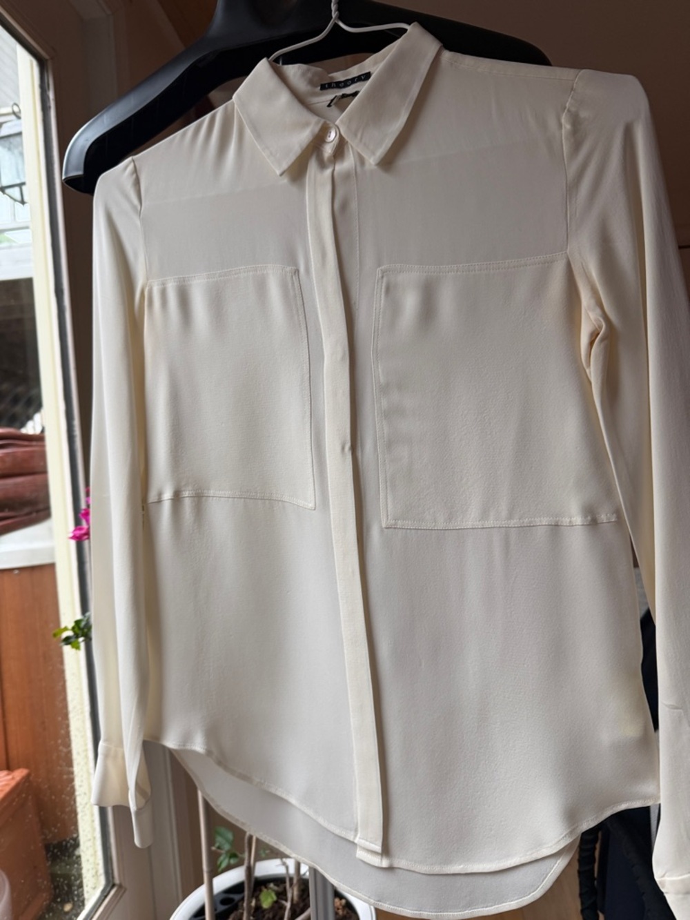 Theory Silk blouse Cream Button-Front Shirt